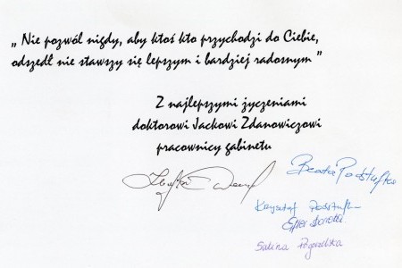 Kartka z życzeniami dla dr. Jacka Zdanowicza od pracowników gabinetu