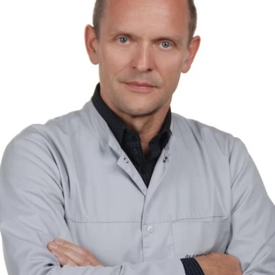 Andrzej Kobielski, Dr n. med.  specjalista chirurgii ogólnej i naczyniowej